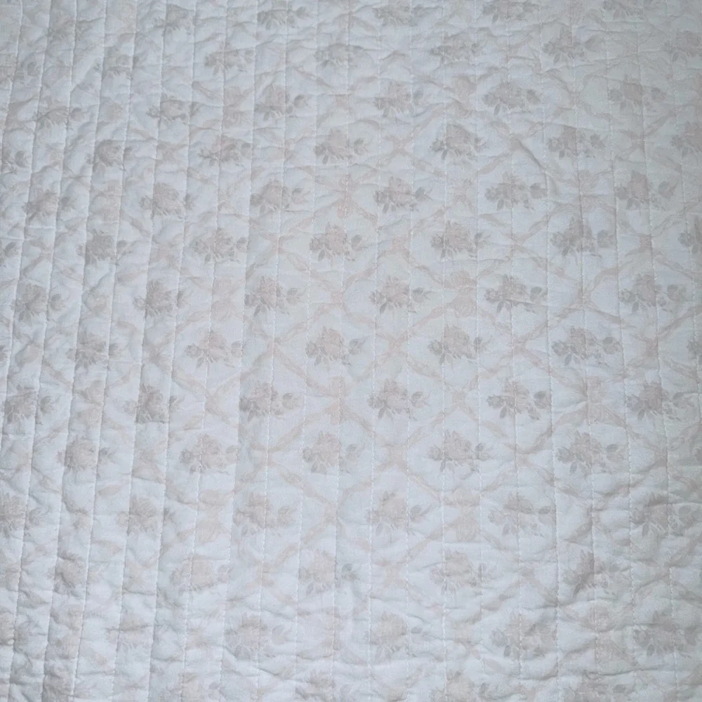 My Texas House Rebecca Twin Floral Quilt and Pillow Set